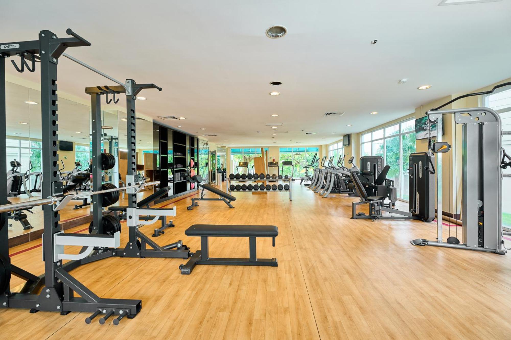 Hotel Gran Evenia Bijao Santa Clara  Exteriér fotografie A gym in a hotel