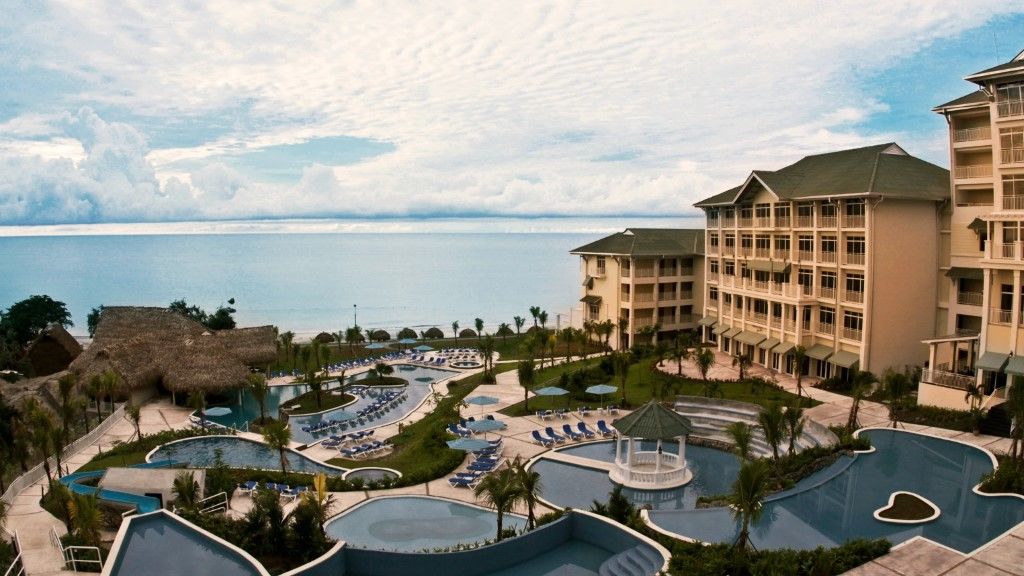 Hotel Gran Evenia Bijao Santa Clara  Exteriér fotografie The resort's main pool